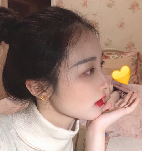 狂艹身怀名器极品刚毕业温柔学生妹